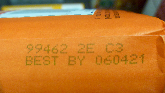 Date product code on a paperbag