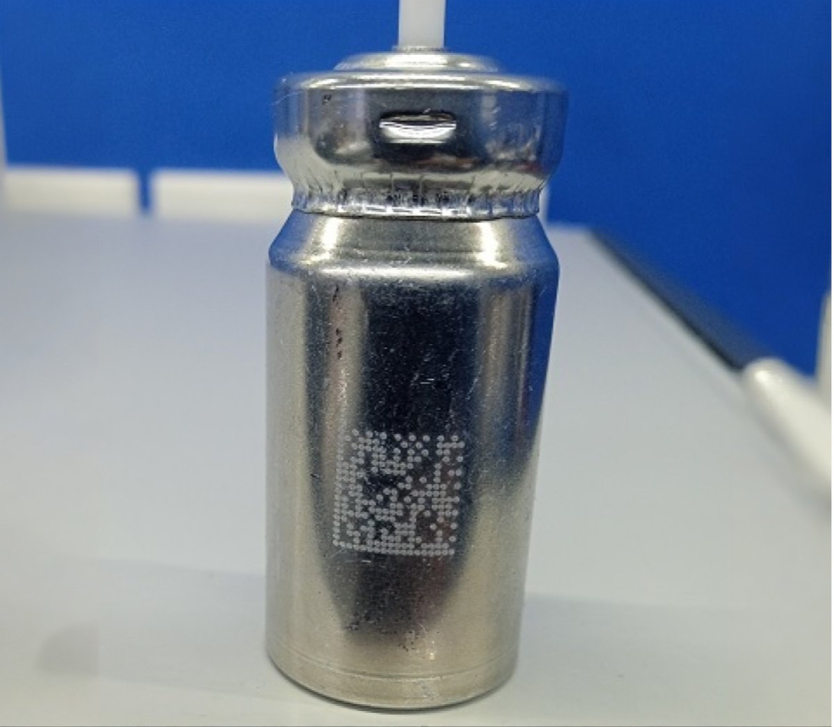 QR Code gravado a laser em componente metálico